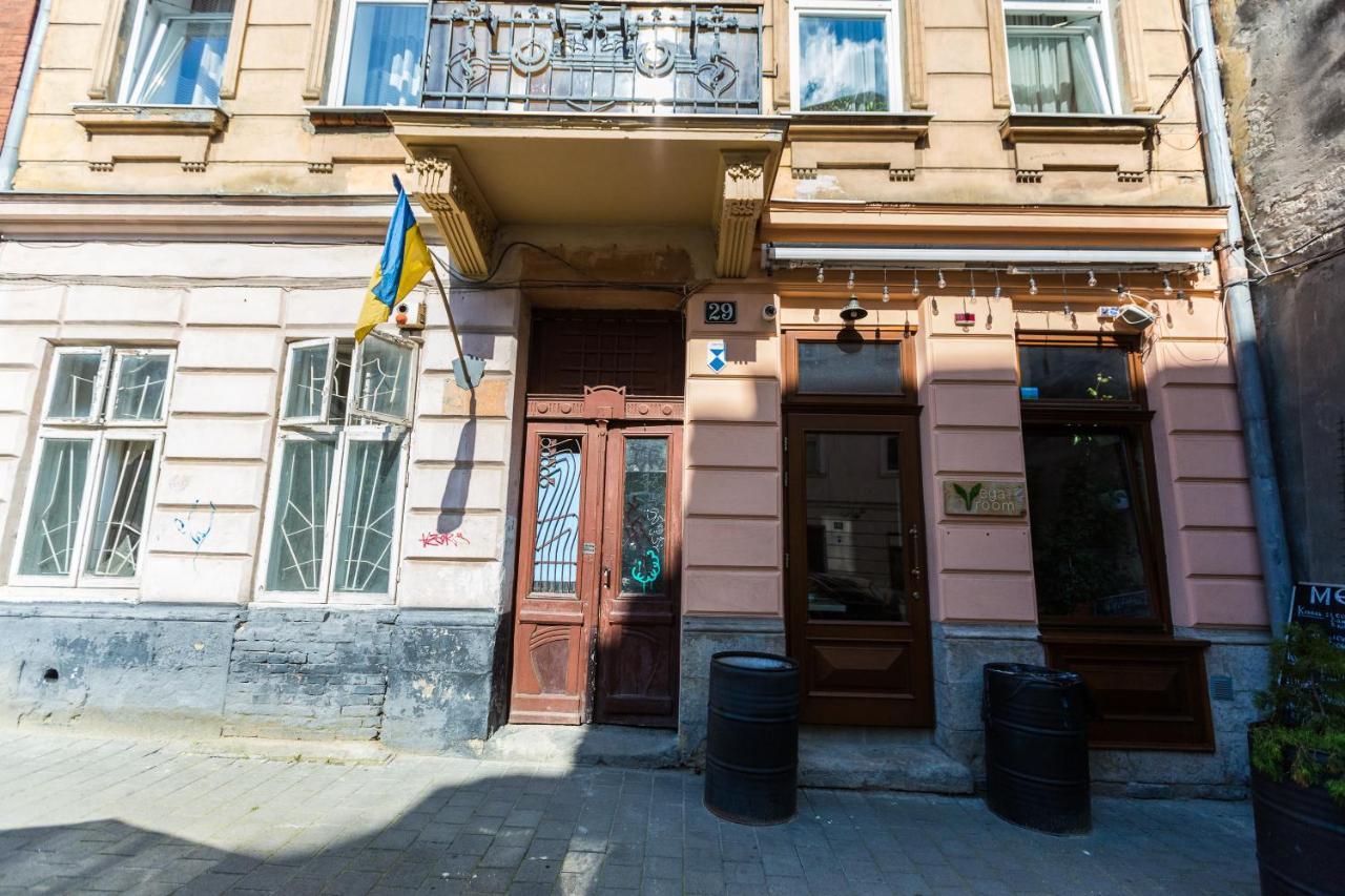 Квартира На Вулиці Федорова 29 Біля Площі Ринок Підвальна Lviv Eksteriør billede